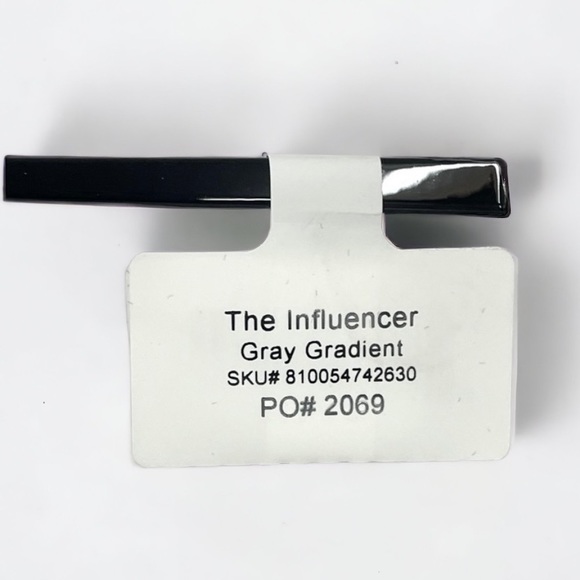 The Influencer - Gray Gradient Designer Sunglasses - Picture 5 of 6